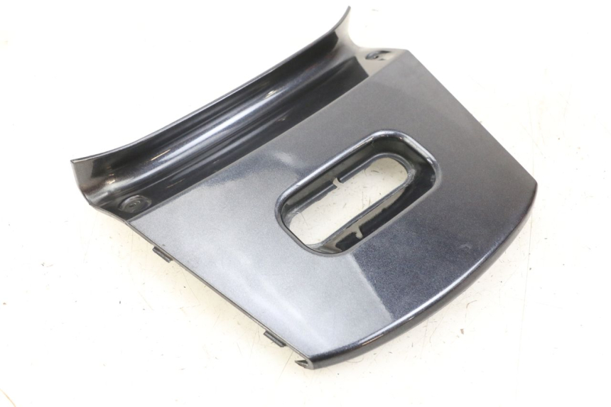 photo de CARENA POSTERIORE CONGIUNZIONE SUPERIORE KYMCO XCITING 250 (2006 - 2009)