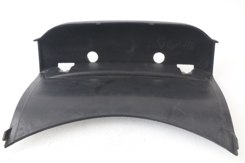 photo de Giunzione carenatura posteriore superiore PIAGGIO XEVO X-EVO 250 (2007 - 2012)