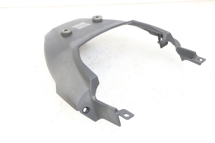 photo de Giunzione carenatura posteriore superiore HONDA XLV VARADERO 125 (2000 - 2006)