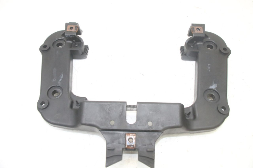 photo de Giunzione carenatura posteriore superiore YAMAHA NEOS NEO'S 4T 50 (2008 - 2016)
