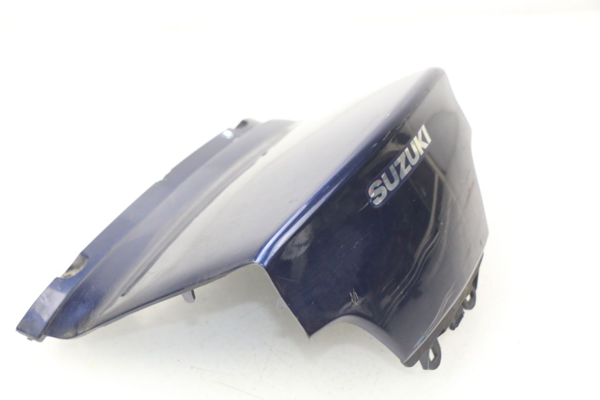 photo de Giunzione carenatura posteriore SUZUKI BURGMAN 650 (2002 - 2004)