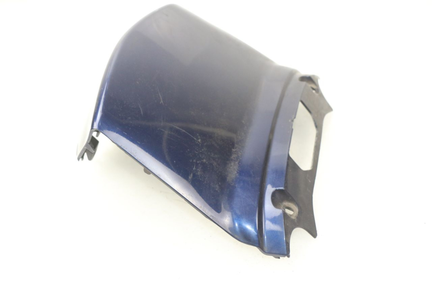 photo de Giunzione carenatura posteriore SUZUKI BURGMAN 650 (2002 - 2004)