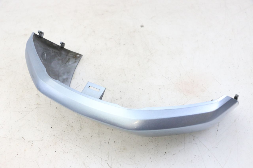 photo de GIUNZIONE PARAFANGO POSTERIORE SUZUKI UH BURGMAN 125 (2002 - 2006)