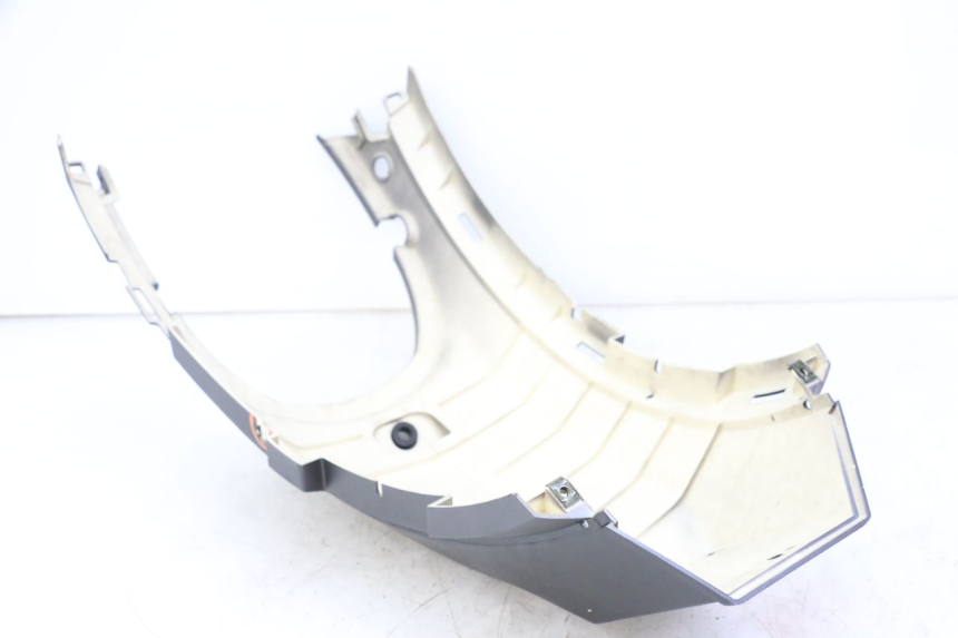 photo de CARENA POSTERIORE CONGIUNZIONE JM MOTORS VX 125 (2022 - 2025) - Altra angolazione