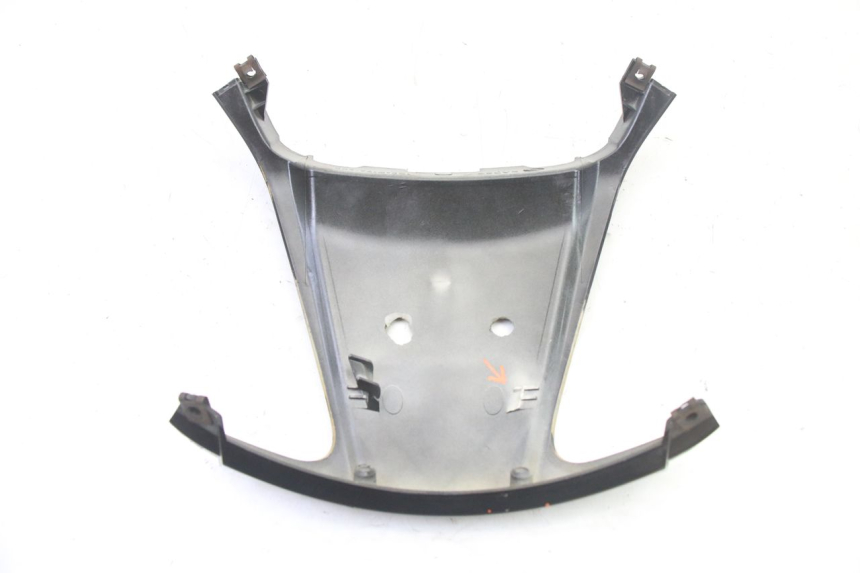 photo de GIUNZIONE PARAFANGO POSTERIORE YAMAHA XMAX X-MAX 125 (2006 - 2009)