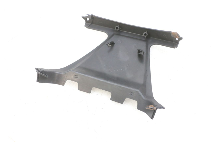 photo de GIUNZIONE PARAFANGO POSTERIORE YAMAHA XMAX X-MAX 125 (2006 - 2009) - Vista d'insieme del prodotto