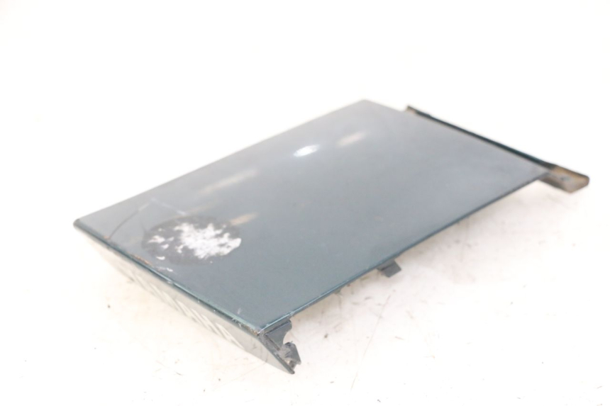 photo de CARENA POSTERIORE CONGIUNZIONE YAMAHA XJN DIVERSION 600 (2000 - 2003)