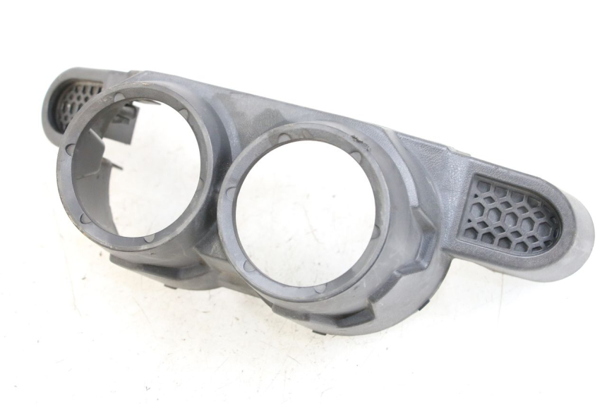 photo de Giunzione carenatura posteriore YAMAHA BW'S BWS 125 (2010 - 2013)