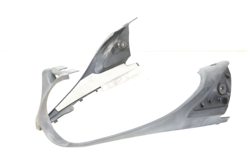 photo de CARENA POSTERIORE CONGIUNZIONE YAMAHA FZ6 FAZER S2 600 (2007 - 2011)