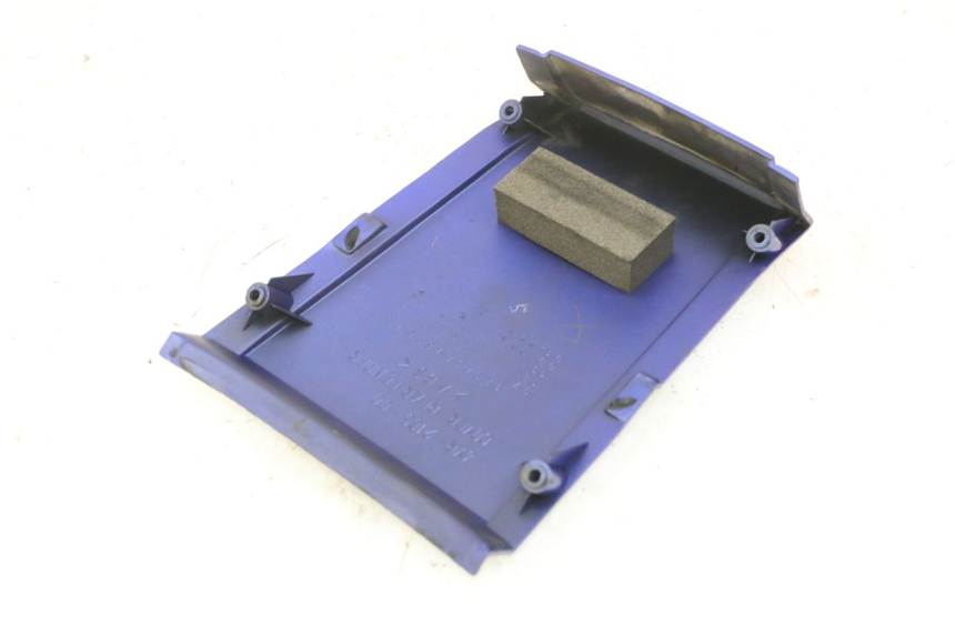 photo de CARENA POSTERIORE CONGIUNZIONE YAMAHA FZS FAZER 600 (2001 - 2003)