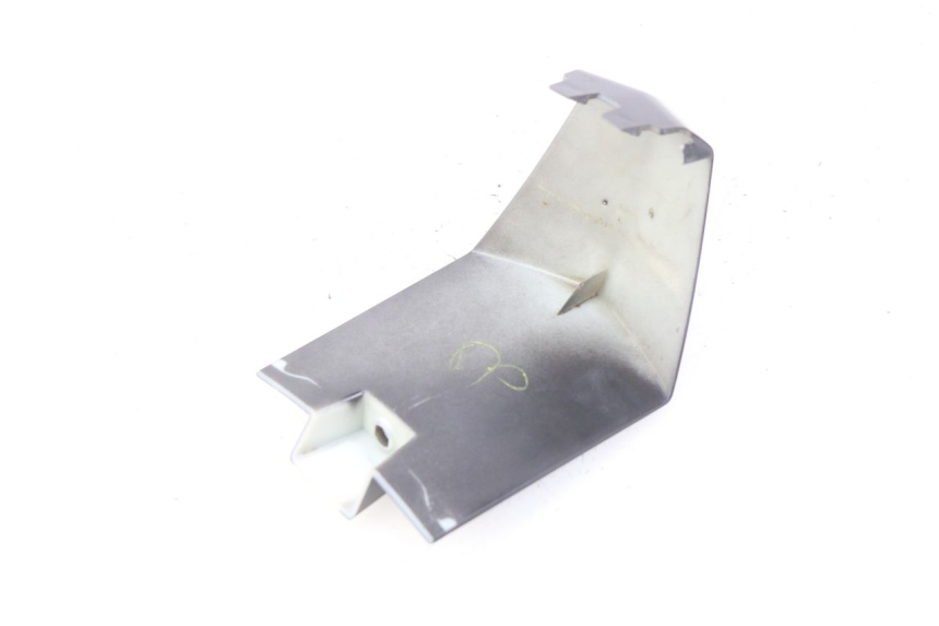 photo de GIUNZIONE CARENA ANTERIORE PEUGEOT CITYSTAR 125 (2011 - 2017)