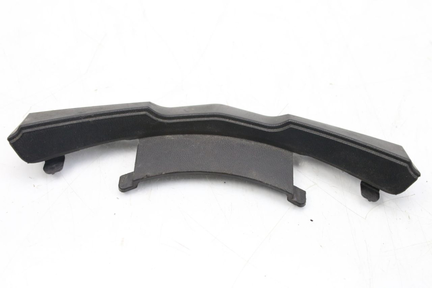 photo de GIUNZIONE CARENA ANTERIORE YAMAHA D'ELIGHT DELIGHT 115 (2013 - 2017)