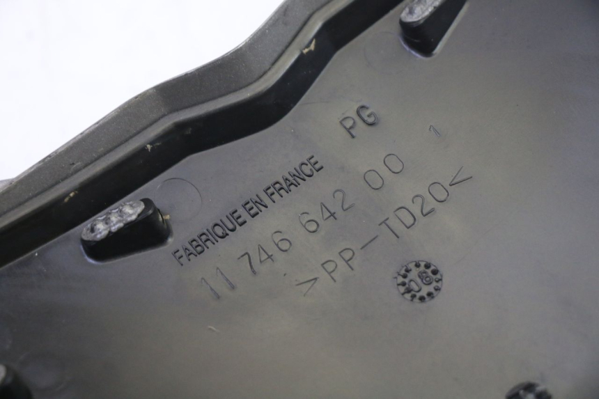 photo de CARENA ANTERIORE CONGIUNZIONE PEUGEOT ELYSTAR 50 (2002 - 2014)