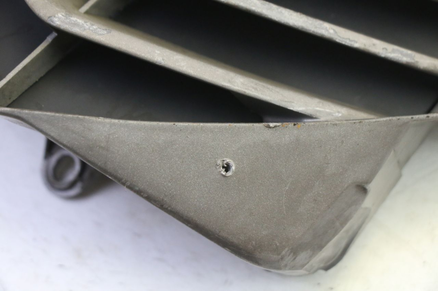 photo de CARENA ANTERIORE CONGIUNZIONE PEUGEOT ELYSTAR 50 (2002 - 2014)