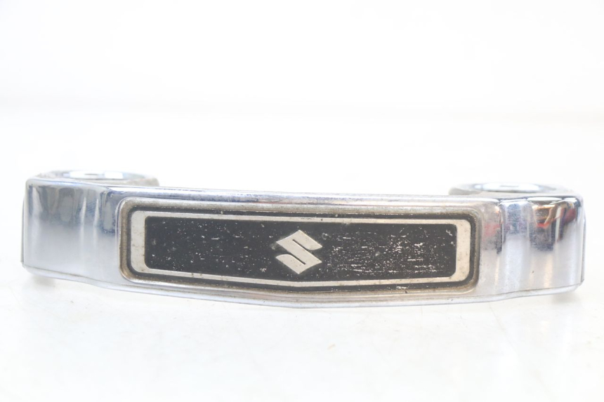 photo de CARENA ANTERIORE CONGIUNZIONE SUZUKI GN 125 (1997 - 2000)