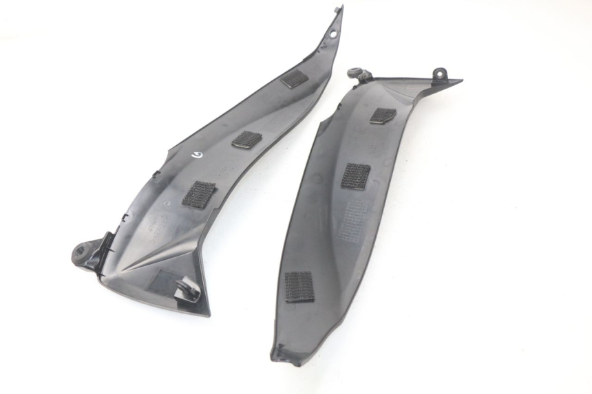 photo de Giunzione carena anteriore SUZUKI GSX-R GSXR K16 1000 (2012 - 2016)