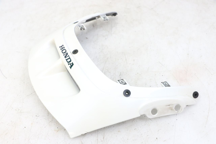 photo de CARENA ANTERIORE CONGIUNZIONE HONDA CBR F 1000 (1993 - 1996) - Primo piano tecnico