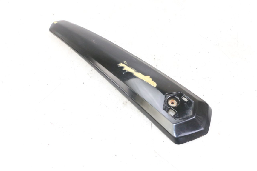 photo de CARENA ANTERIORE CONGIUNZIONE PIAGGIO IE MP3 YOURBAN 300 (2011 - 2016) - Zoom sullo stato d'uso