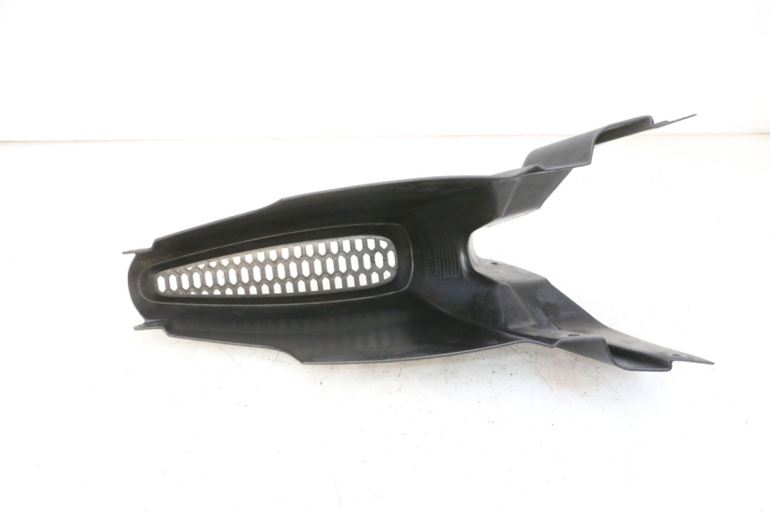 photo de CARENA ANTERIORE CONGIUNZIONE QUADRO 4 4D 350 (2015 - 2018)