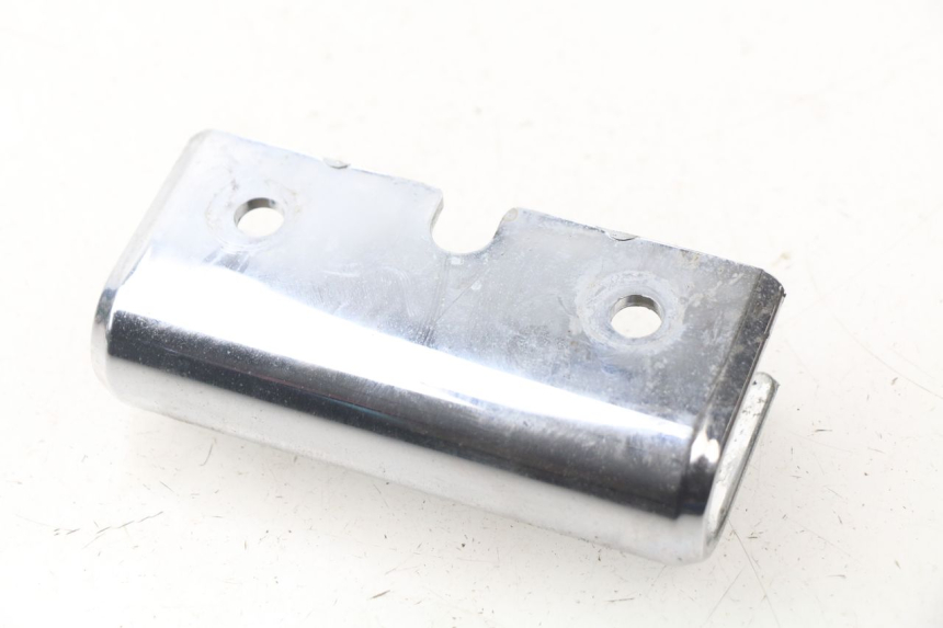 photo de Giunzione carena anteriore inf HYOSUNG AQUILA GV 125 (2009 - 2016)