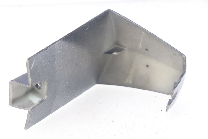 photo de GIUNZIONE PARAURTI ANTERIORE INF PEUGEOT CITYSTAR 50 (2013 - 2017)