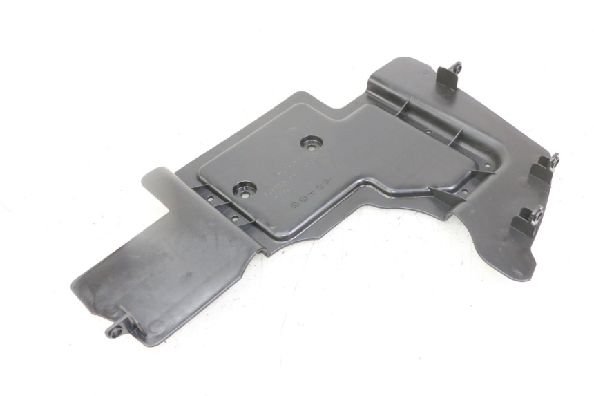 photo de CARENA ANTERIORE CONGIUNZIONE KYMCO DINK 4T 50 (2007 - 2018)