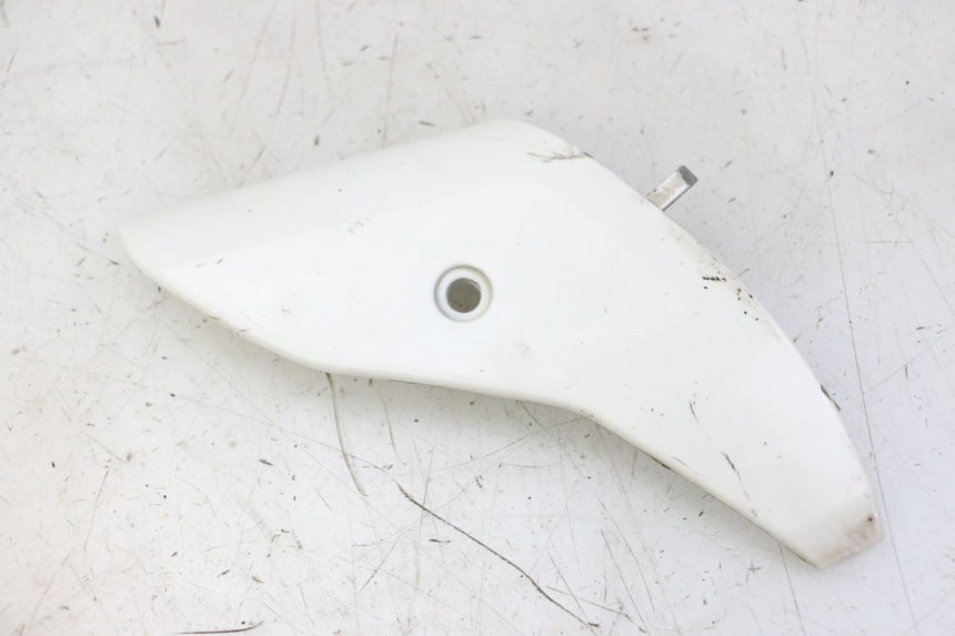 photo de CARENA ANTERIORE CONGIUNZIONE PIAGGIO LXV 4T 50 (2009 - 2013)