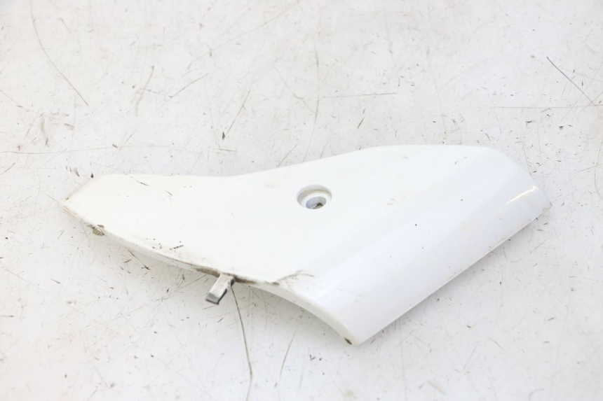 photo de CARENA ANTERIORE CONGIUNZIONE PIAGGIO LXV 4T 50 (2009 - 2013)