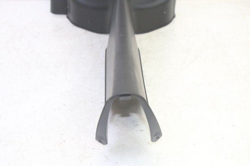 photo de CARENA ANTERIORE CONGIUNZIONE PIAGGIO MP3 HPE 350 (2018 - 2020) - Altra angolazione