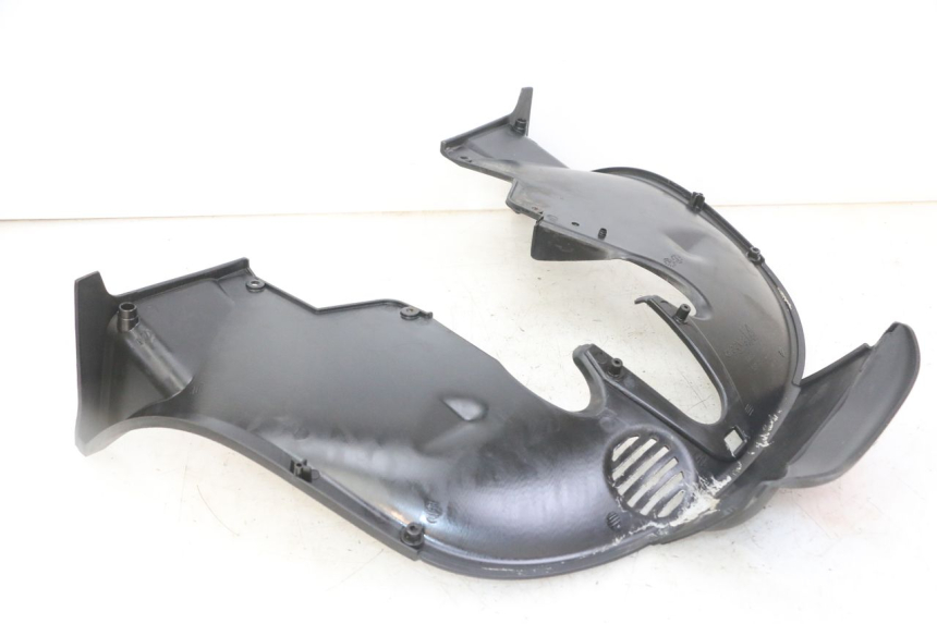 photo de GIUNZIONE PARAURTI ANTERIORE INF PIAGGIO MP3 LT 300 (2010 - 2016)