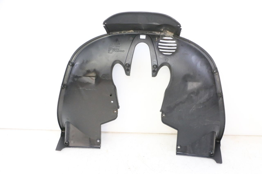 photo de GIUNZIONE PARAURTI ANTERIORE INF PIAGGIO MP3 LT 300 (2010 - 2016)