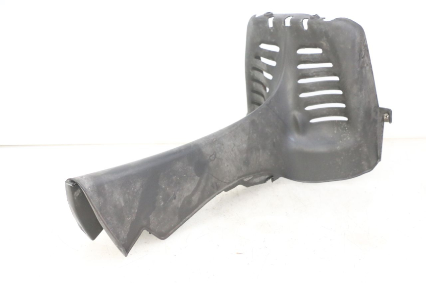 photo de Giunzione carenatura anteriore inf PIAGGIO MP3 500 (2011 - 2015)