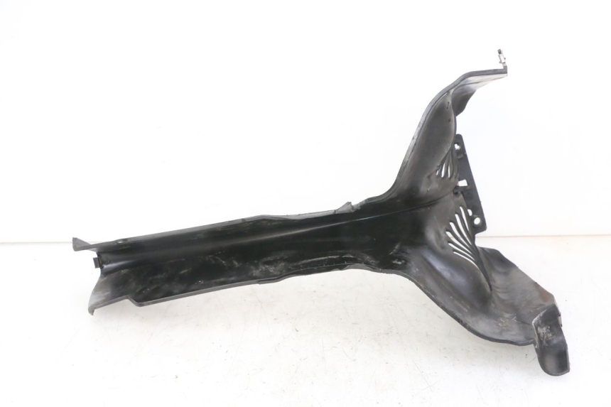 photo de Giunzione carenatura anteriore inf PIAGGIO MP3 500 (2011 - 2015)