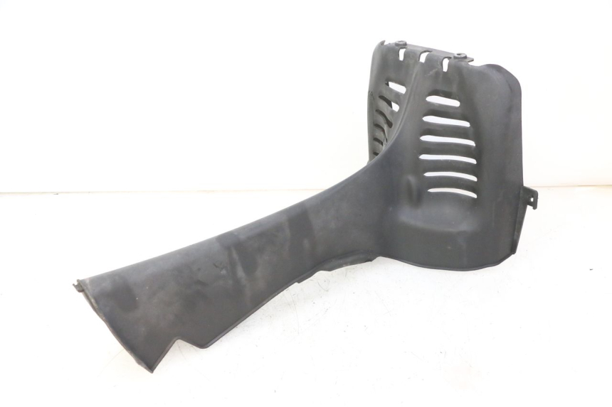 photo de Giunzione carenatura anteriore inf PIAGGIO MP3 500 (2011 - 2015)