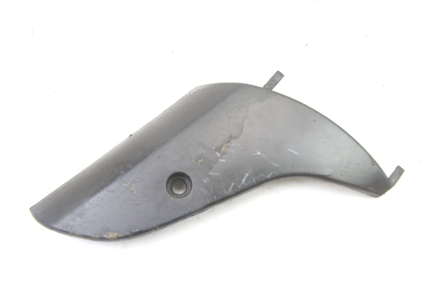 photo de GIUNZIONE PARAURTI ANTERIORE INF PIAGGIO VESPA S 2T 50 (2007 - 2014)