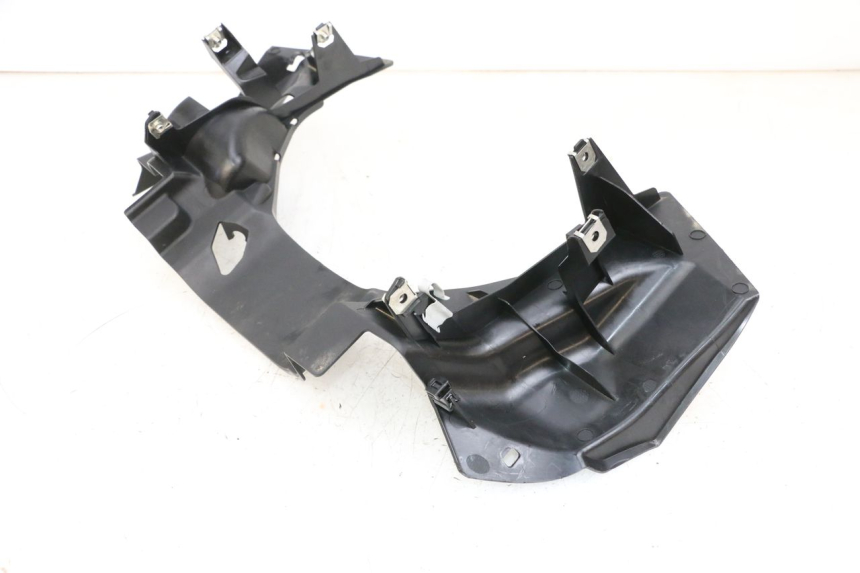 photo de CARENA ANTERIORE CONGIUNZIONE BMW R GS 1250 (2021 - 2024) - Dettaglio del componente
