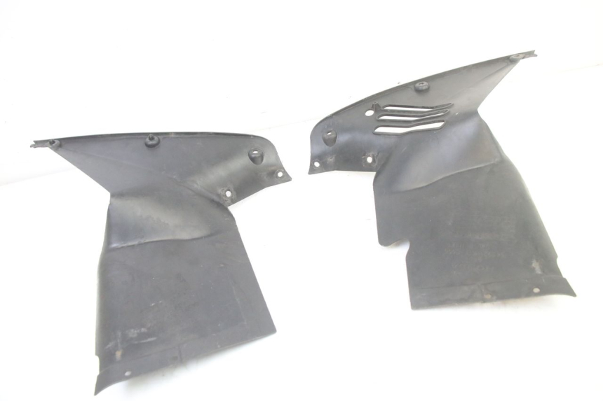 photo de CARENA ANTERIORE CONGIUNZIONE HONDA ST PAN EUROPEAN 1300 (2002 - 2013)