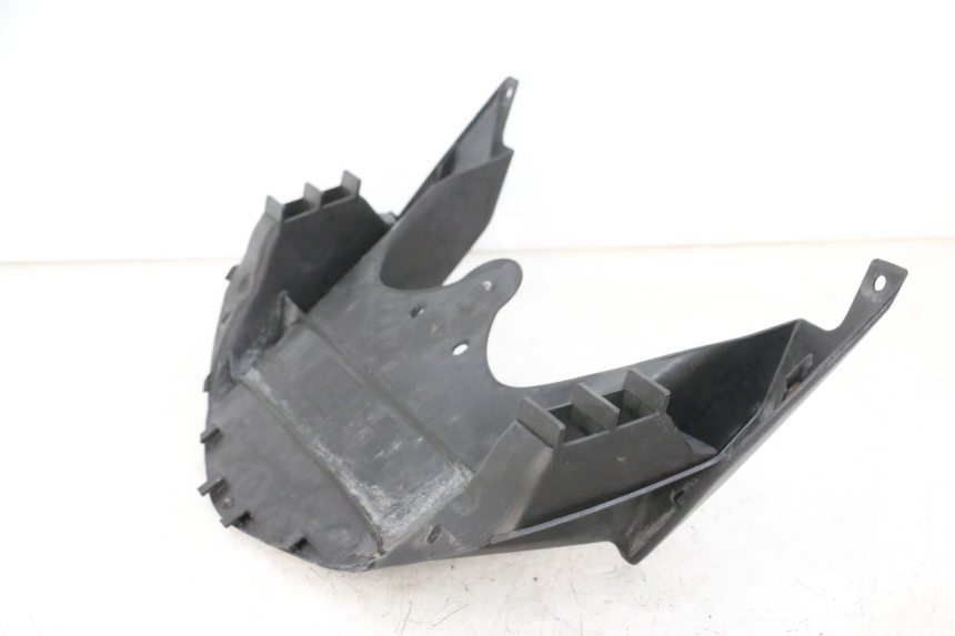 photo de CARENA ANTERIORE CONGIUNZIONE SUZUKI SV S 650 (2003 - 2009)