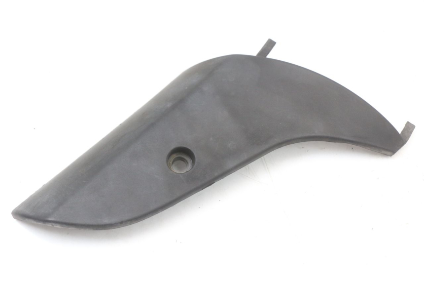 photo de GIUNZIONE PARAURTI ANTERIORE INF PIAGGIO VESPA S 2T 50 (2007 - 2014)