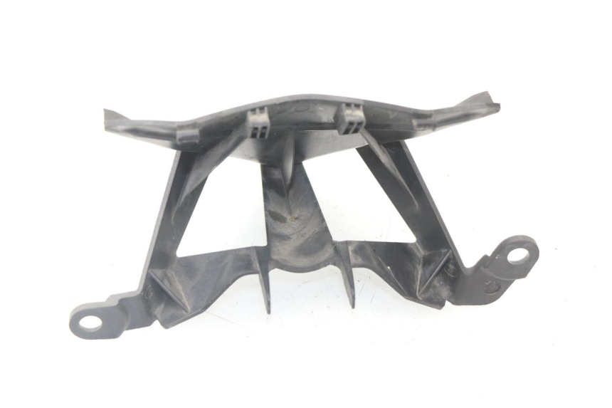 photo de CARENA ANTERIORE CONGIUNZIONE YAMAHA XMAX X-MAX ABS 125 (2014 - 2016) - Zoom sullo stato d'uso