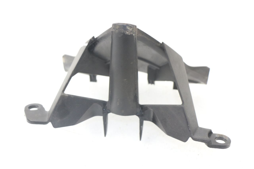 photo de CARENA ANTERIORE CONGIUNZIONE YAMAHA XMAX X-MAX ABS 125 (2014 - 2016) - Primo piano tecnico