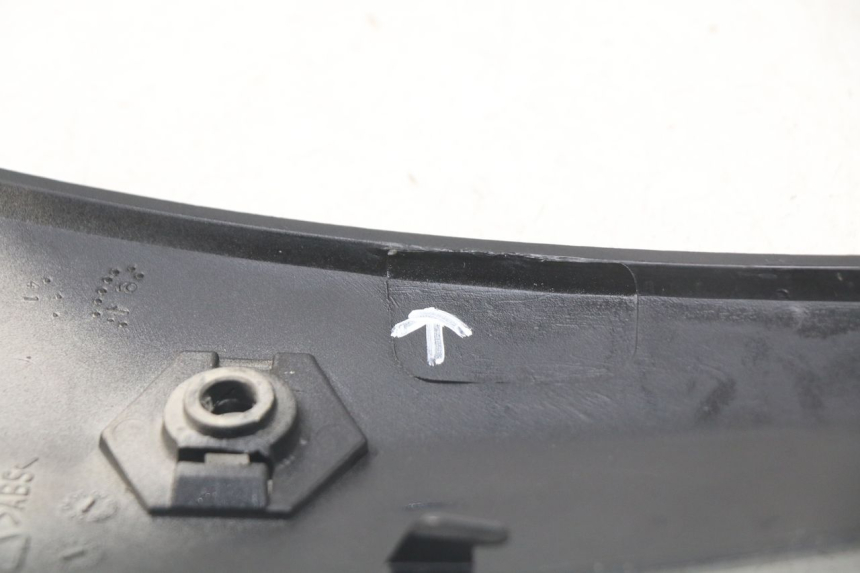 photo de CARENA ANTERIORE CONGIUNZIONE PIAGGIO LIBERTY 4T 50 (2009 - 2015)