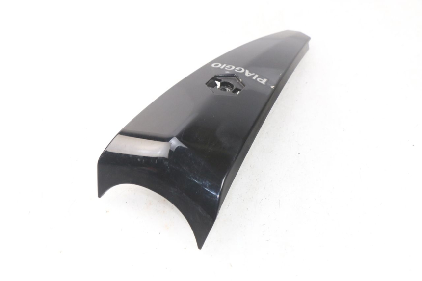 photo de CARENA ANTERIORE CONGIUNZIONE PIAGGIO LIBERTY 4T 50 (2009 - 2015)