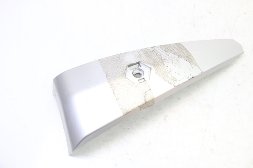 photo de CARENA ANTERIORE CONGIUNZIONE PIAGGIO LIBERTY 4T 50 (2009 - 2015)