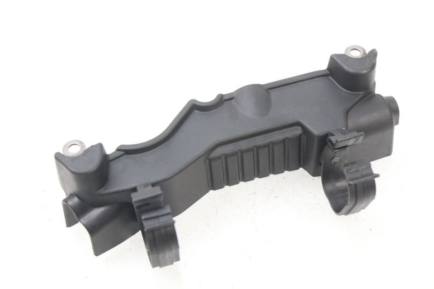 photo de Giunzione carena anteriore DUCATI M796 MONSTER 796 (2010 - 2014) - Vista principale