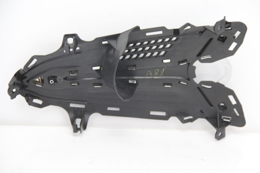 photo de Giunzione carena anteriore MBK FLIPPER 115 (2013 - 2017)