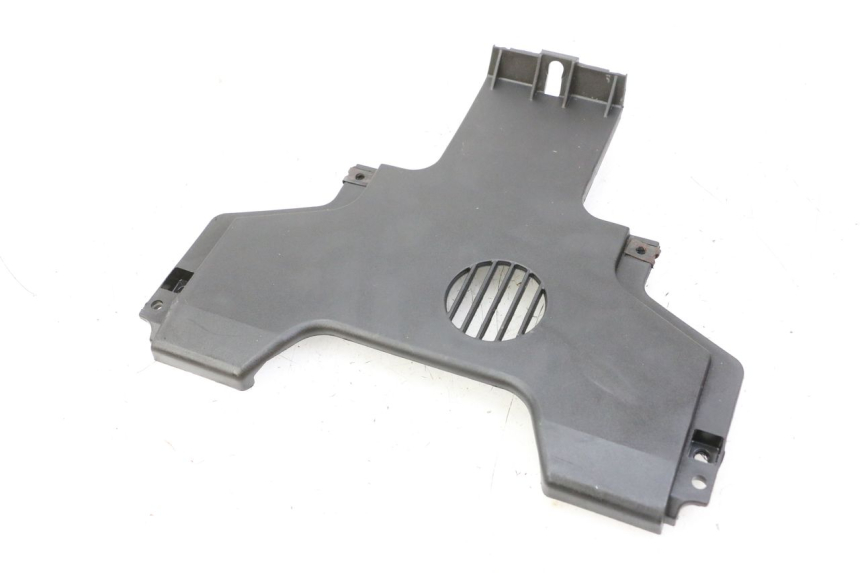 photo de CARENA ANTERIORE CONGIUNZIONE PIAGGIO MP3 500 (2014 - 2016)