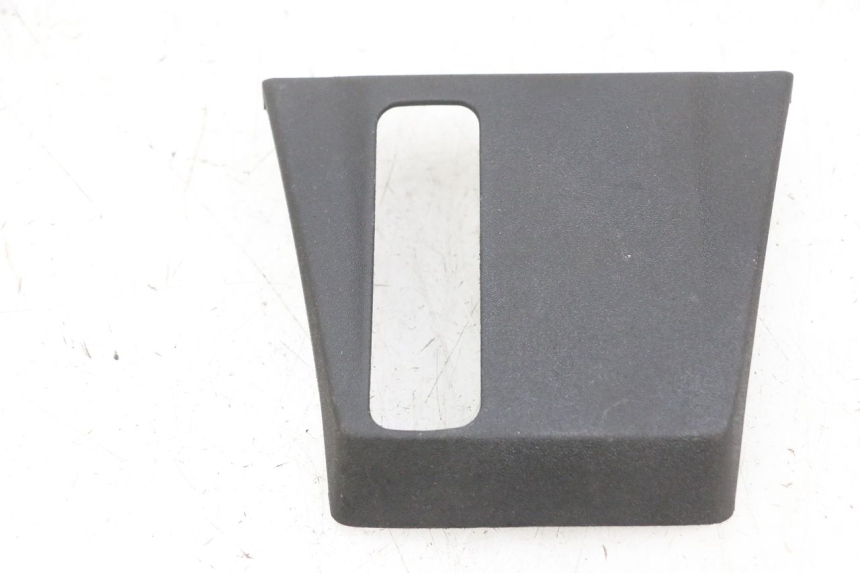 photo de CARENA ANTERIORE CONGIUNZIONE PIAGGIO MP3 500 (2016 - 2018) - Vista principale