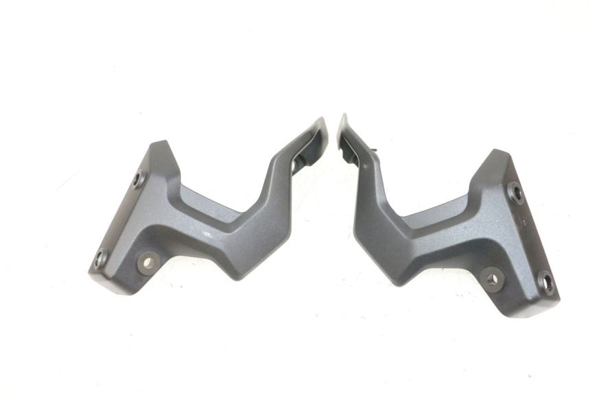 photo de CARENA ANTERIORE CONGIUNZIONE YAMAHA MT-07 MT07 ABS 700 (2018 - 2020) - Dettaglio del componente