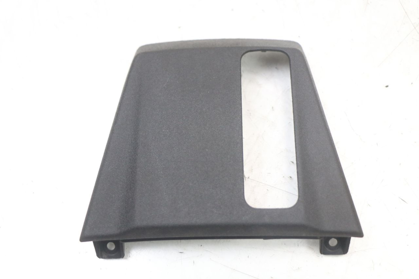 photo de CARENA ANTERIORE CONGIUNZIONE PIAGGIO MP3 HPE 350 (2018 - 2020)